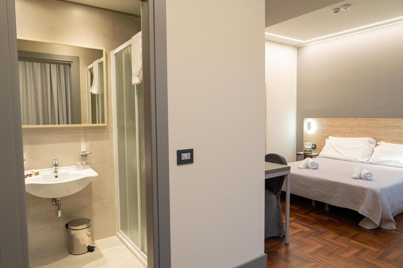 Hotel Ambrosiano Montecatini Terme Extérieur photo